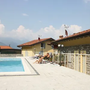 Apartment Sant'Anna New Flower, Pianello Del Lario