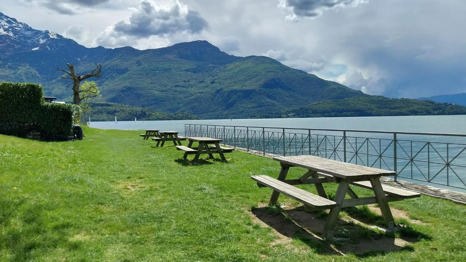 Vichi'S Nest Apartment Pianello Del Lario